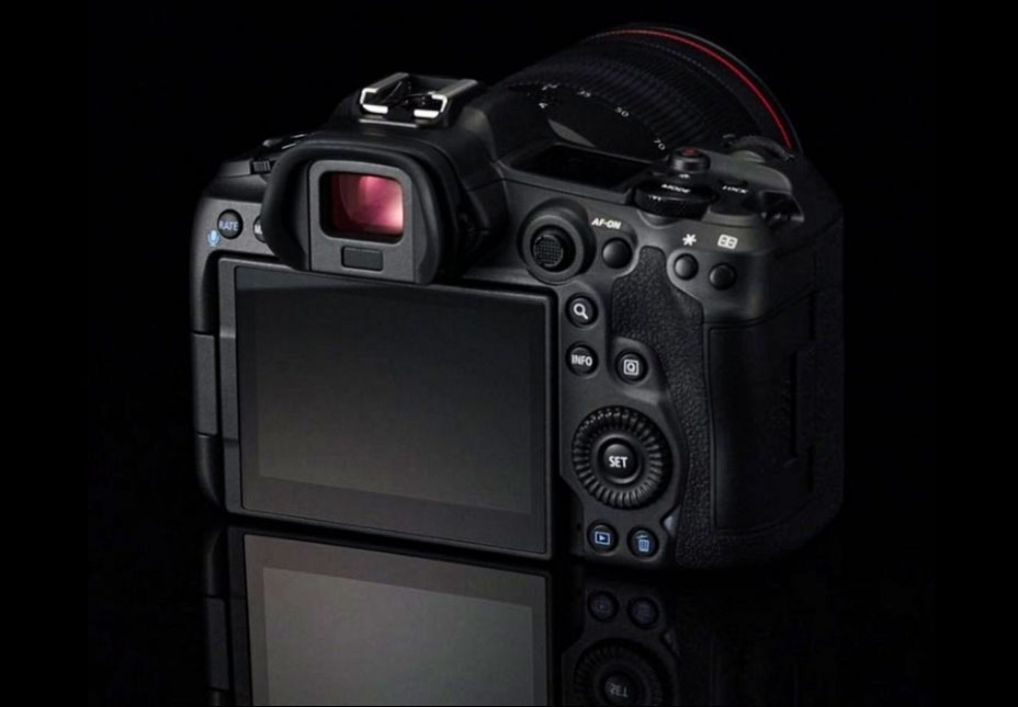 Canon-EOS-R5-is-capable-of-a-mechanical-shutter-speed-up-to-12-FPS-and-a-silent-shutter-speed-of-20-FPS